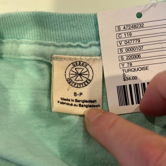 Urban Outfitters Party Animal T-shirt NWT - Picture 6 of 6